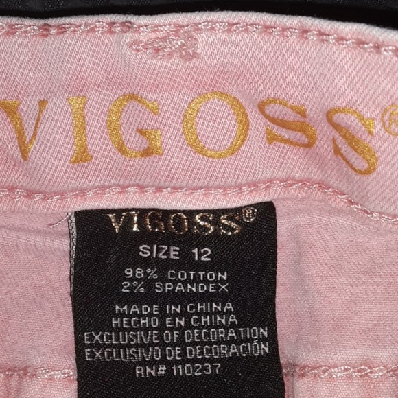 Shorts OFFERS to likers - Picture 2 of 2